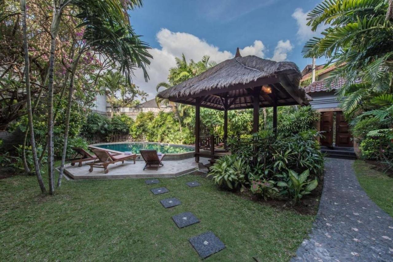 New Daria Villas Seminyak מראה חיצוני תמונה